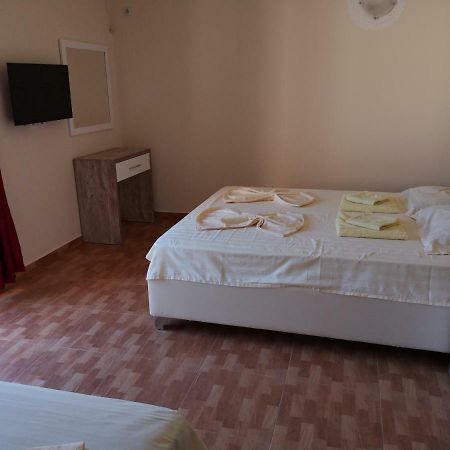 Rooms Ibrocevic Ulcinj Ngoại thất bức ảnh