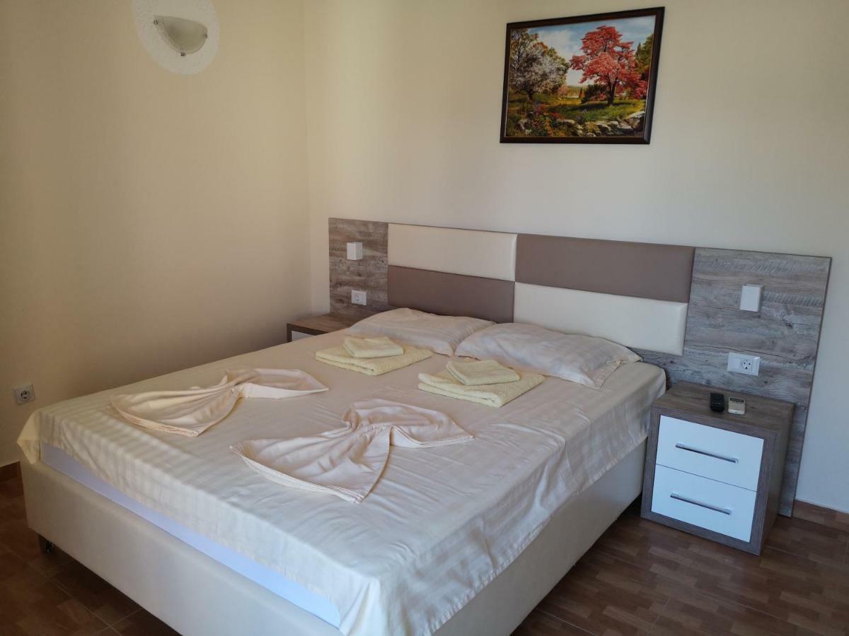 Rooms Ibrocevic Ulcinj Ngoại thất bức ảnh