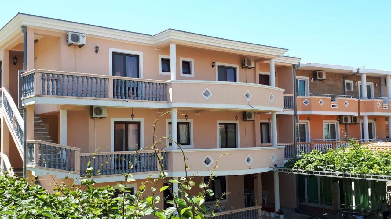 Rooms Ibrocevic Ulcinj Ngoại thất bức ảnh
