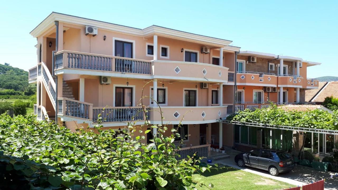 Rooms Ibrocevic Ulcinj Ngoại thất bức ảnh